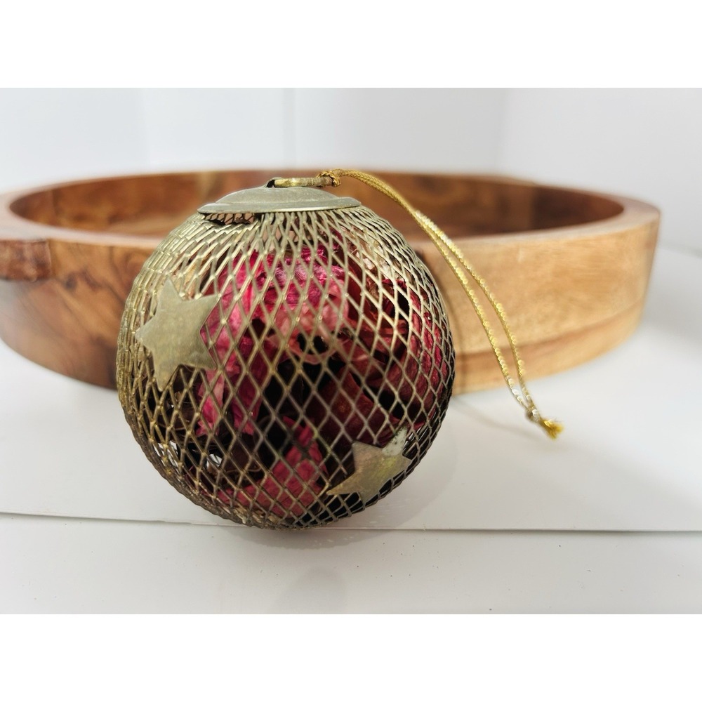 Vintage Old World Brass Potpourri Christmas Ornament Star Opens Fillable Rustic